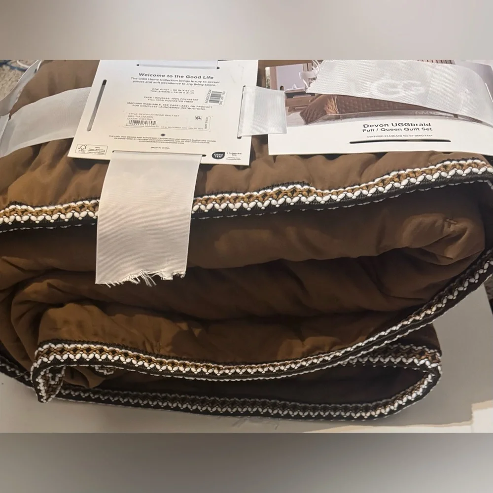 UGG Devon UGGBraid Quilt Set New